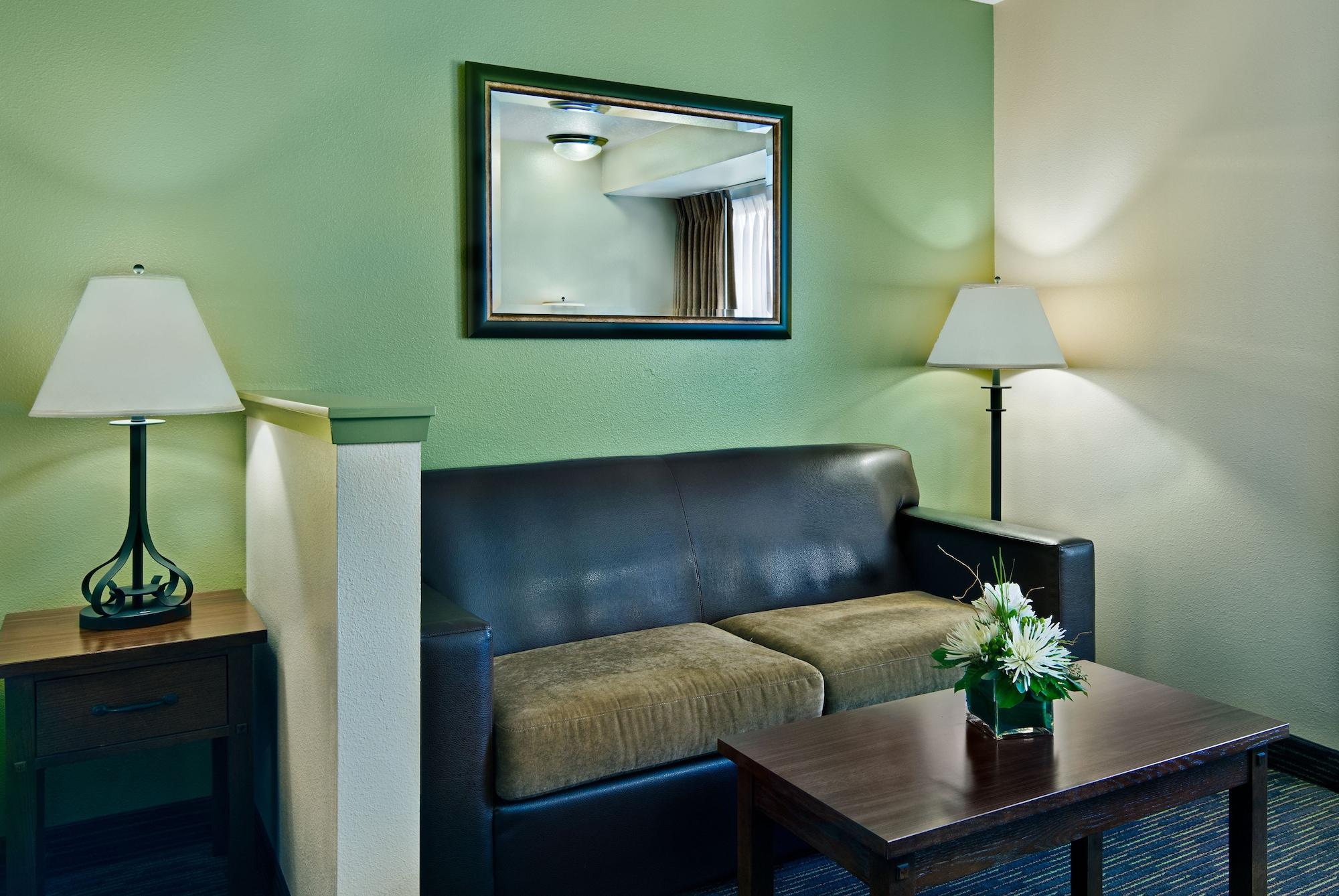 Oxford Suites Hermiston Buitenkant foto