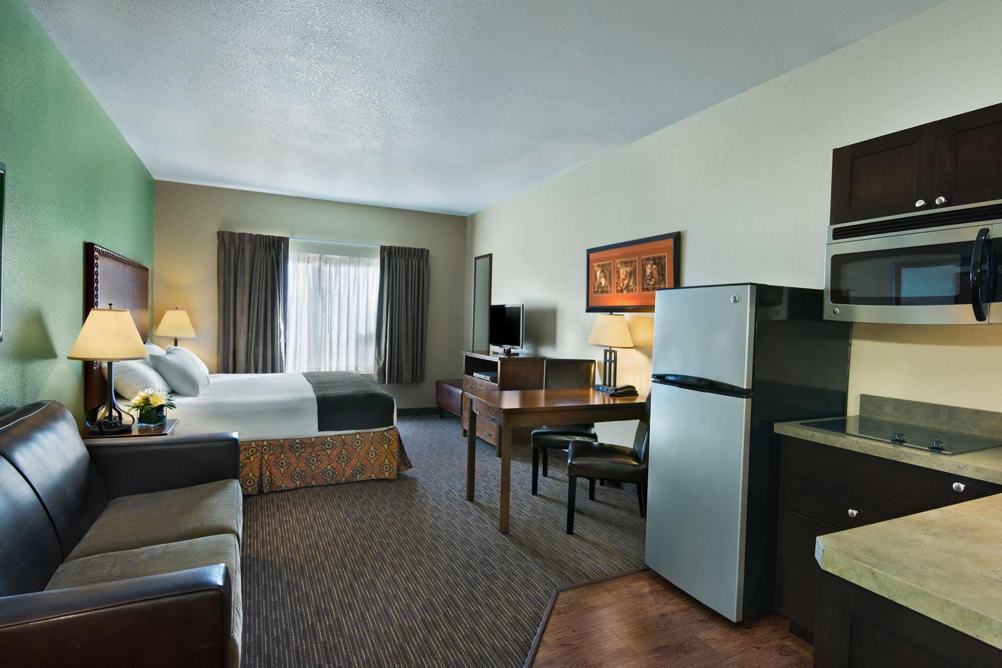 Oxford Suites Hermiston Buitenkant foto
