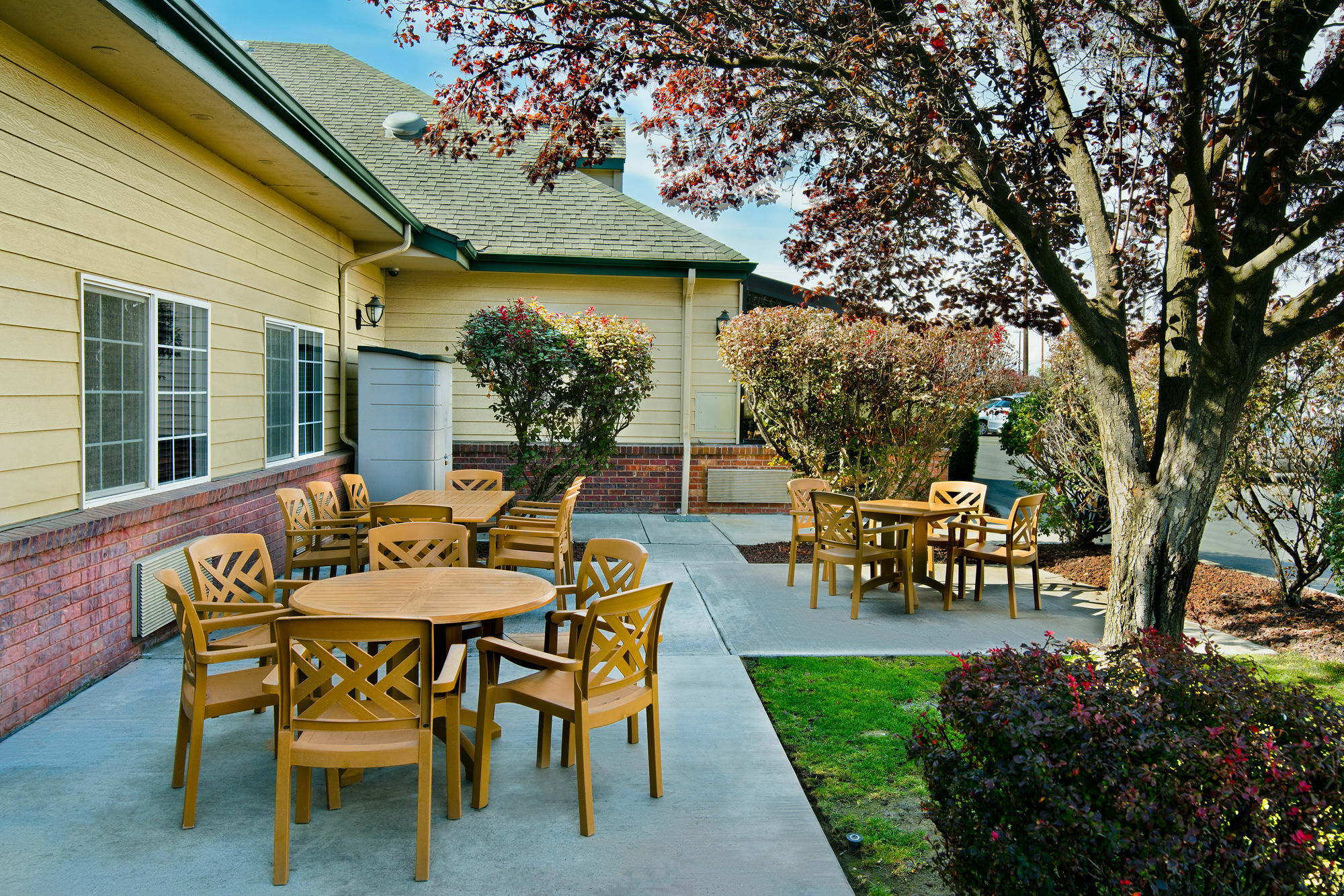 Oxford Suites Hermiston Buitenkant foto